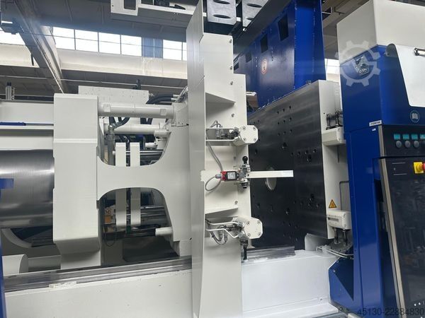 Injection molding machine Engel Victory 2050/260 Tech Ecodrive
