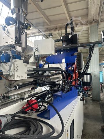 Injection molding machine Engel Victory 2050/260 Tech Ecodrive