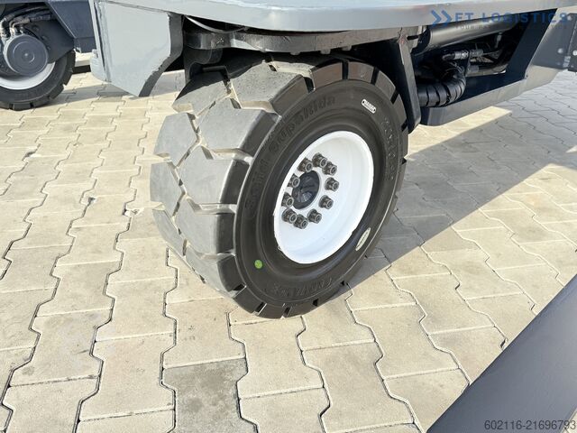 4-way forklift Combilift C5000XL / DIESEL / WIDE FORK POSITIONER