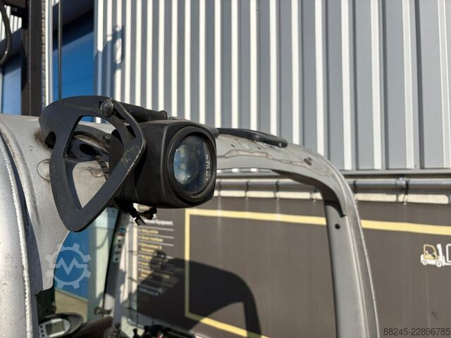VS-23119 Electric forklift Still RX60-30 STILL RX60-30