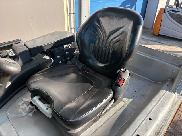 VS-23119 Electric forklift Still RX60-30 STILL RX60-30