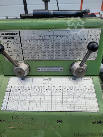 Leit-/Zugspindeldrehmaschine WEILER Matador VS1
