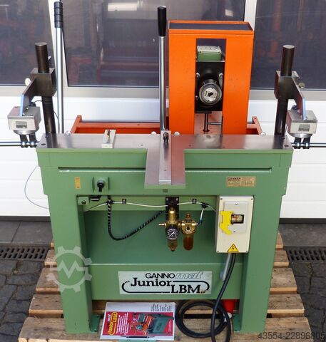 Langlochbohrmaschine Dübelbohrmaschine GANNOMAT mit Lieferung nach D und in EU JUNIOR 320 + Raster + 2 Ebenen