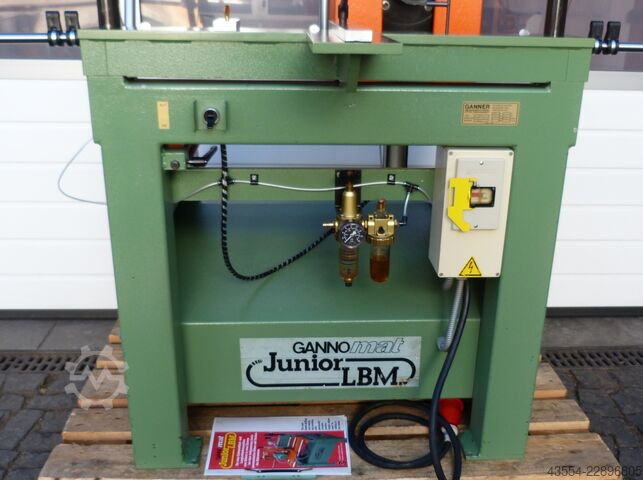 Langlochbohrmaschine Dübelbohrmaschine GANNOMAT mit Lieferung nach D und in EU JUNIOR 320 + Raster + 2 Ebenen