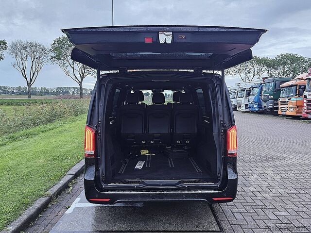 Passenger transportation MERCEDES-BENZ EQV 300 L2 365KM WLTP LED 360Camera Leer 110Kw-...