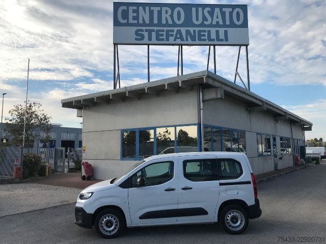 Panel van Fiat Doblo van d.cab XL 1.5 diesel 130cv