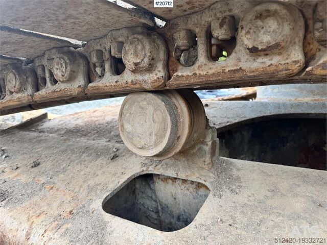 Raupenbagger New Holland Kobelco E305B Crawler Excavator w/ Digger Bucket.