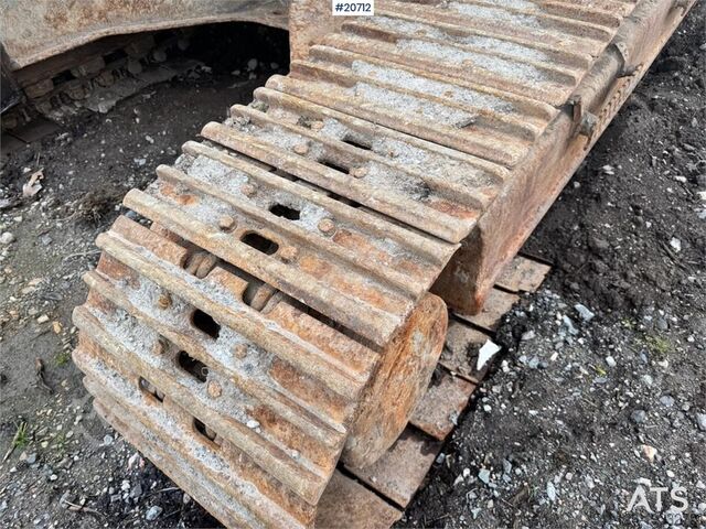 Raupenbagger New Holland Kobelco E305B Crawler Excavator w/ Digger Bucket.