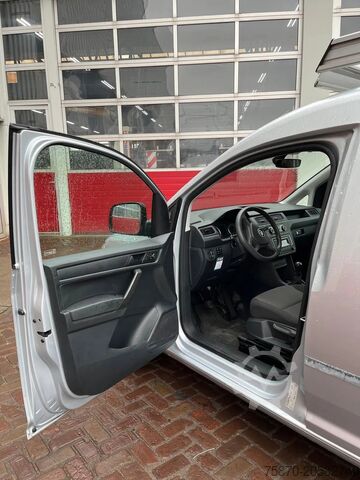 Box van Volkswagen Caddy