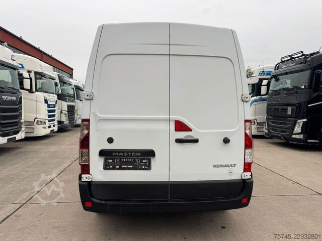 Panel van RENAULT MASTER 2,3 * PHARMA ZERTIFIKAT * KLIMA *