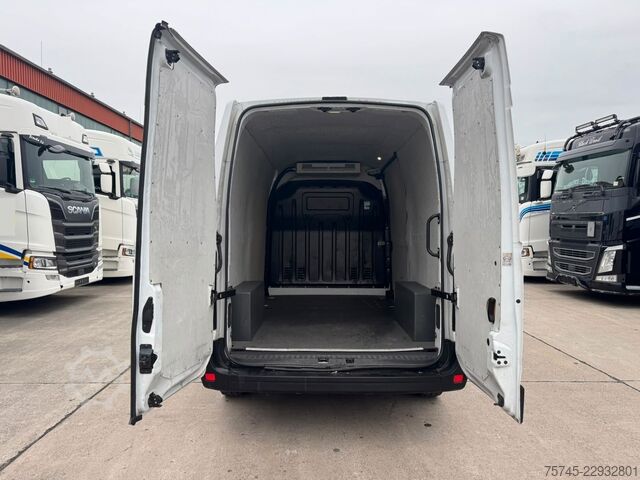 Panel van RENAULT MASTER 2,3 * PHARMA ZERTIFIKAT * KLIMA *