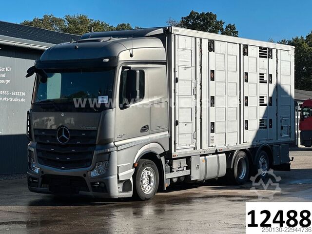 Viehtransporter LKW MERCEDES-BENZ Actros 2545 6x2 LL 4.Stock Menke Hubdach Tränke