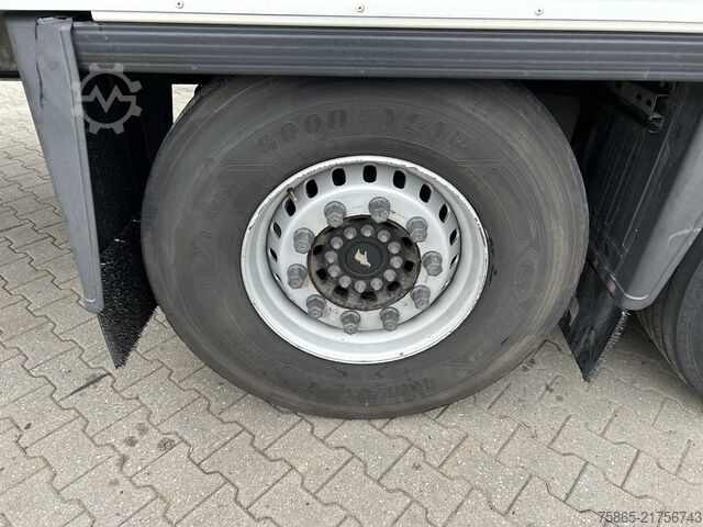 Box body Schmitz Cargobull SCB S3B / Box Trailer / 2x Liftas / Schuifrem /...