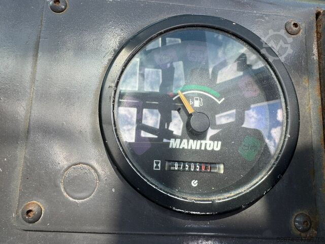 Off-road forklift Manitou MH25-4