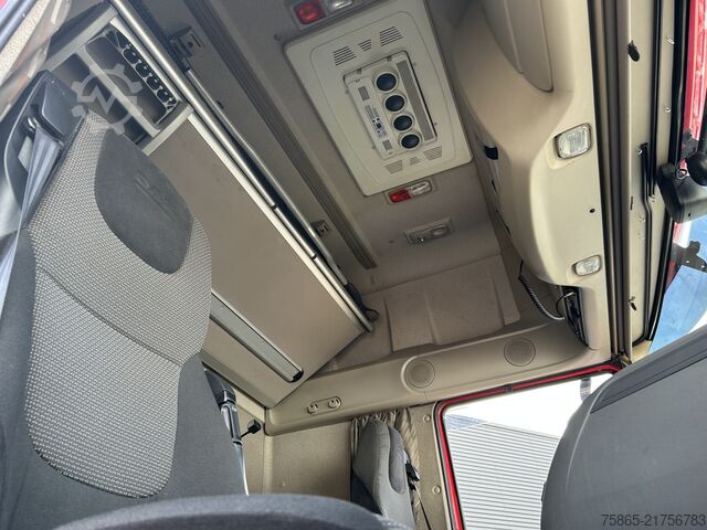 Standard tractor DAF XF 460 FT SSC / 865 dkm / Tacho V2 / 2 Tanks / ...