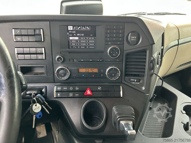 Standard tractor Mercedes-Benz Actros 1836 LS / Motor Problem / Streamspace / ...