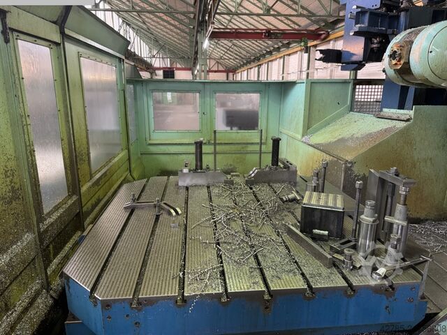Bed Type Milling Machine - Universal SACHMAN TRT 314 HS