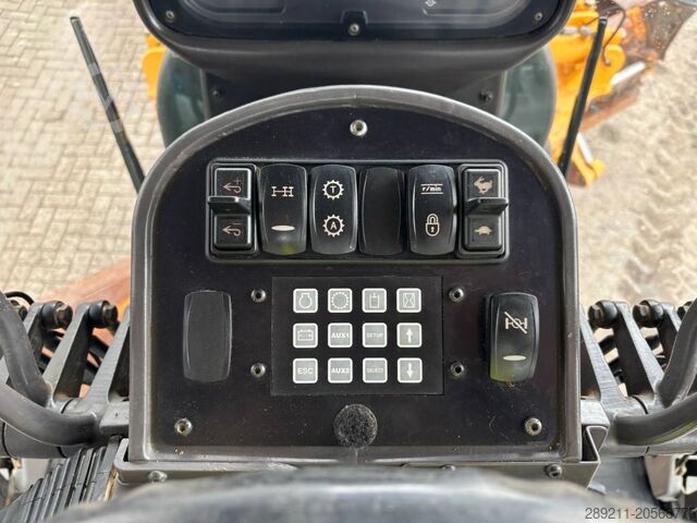 Grader Volvo G 946 AWD (CE Certified / New Engine)