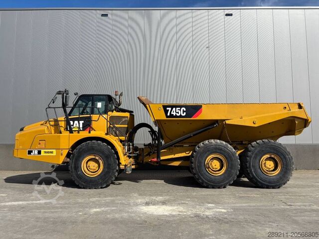 Dumper CAT 745 C