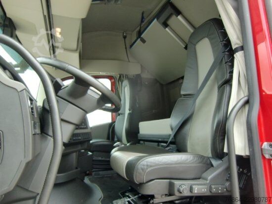 Special purpose truck VOLVO FH 500 8X4*4 EURO 6, RETARDER, TIERKöRPERTRANSPORT VOLL LUFT