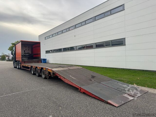 Semi low loader Faymonville STN3UB dieplader oplegger (2006)