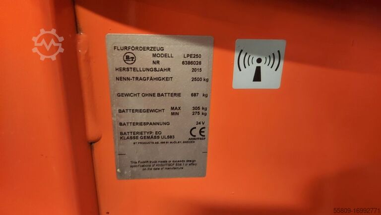 Niederhubkommissionierer BT LPE 250 // 1590 Gabellänge // Elektro