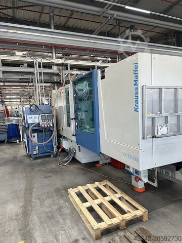 Spritzgießmaschine Krauss Maffei KM300-2000CX
