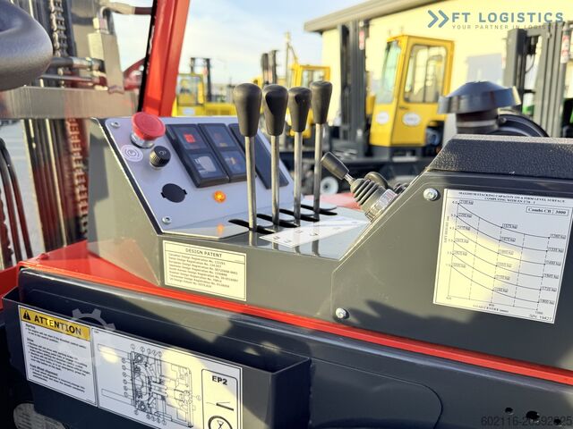 Four-way forklift Combilift C3000CB GAS TRIPLEX 4900 FREE-LIFT