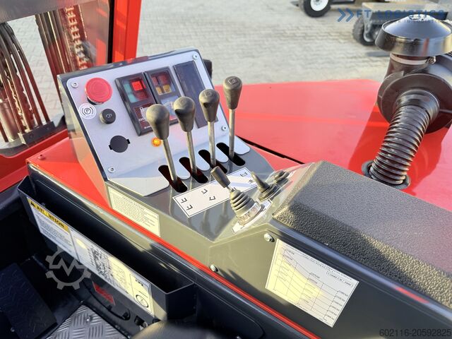 Four-way forklift Combilift C3000CB GAS TRIPLEX 4900 FREE-LIFT