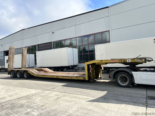 Low loader semitrailer LANGENDORF SATBUE 30/38 3 Achs Tiefbett- Satteltieflader