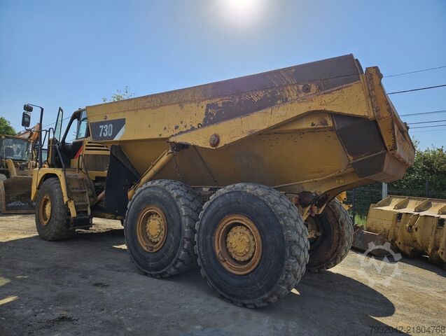 Articulated dump truck CATERPILLAR 730