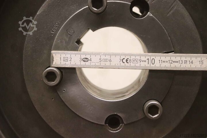 V-belt pulley 5-groove VECO SPB 320-5 (17 mm)