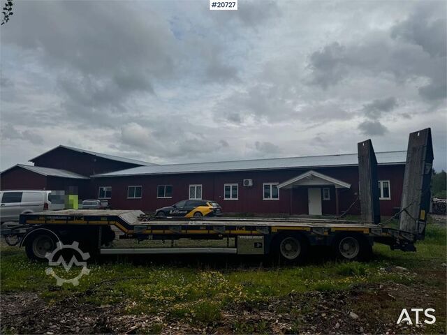 NC engineering Machine trailer w/ hydraulic driving b NC engineering Machine trailer w/ hydraulic driving b