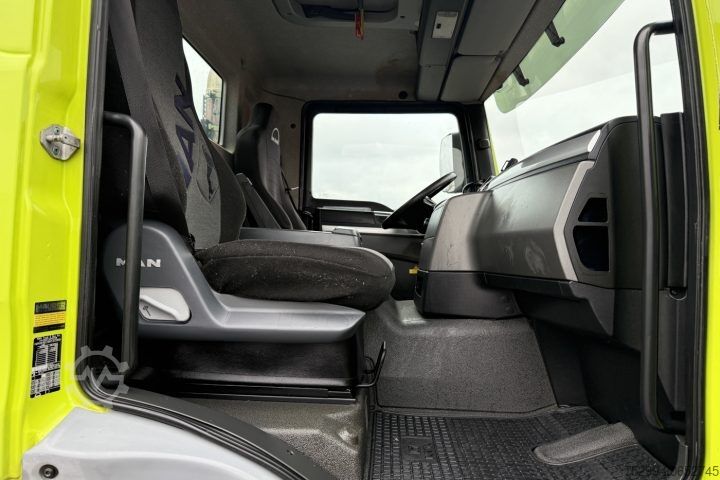 Skip truck MAN TGM 18.250 4x2 Trösch / Swiss-Vehicle