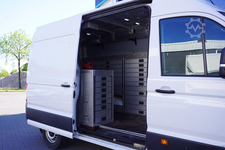 Delivery van Volkswagen Crafter 2.0 TDI 177PK L3H3 EURO 6 - Airco - Nav...