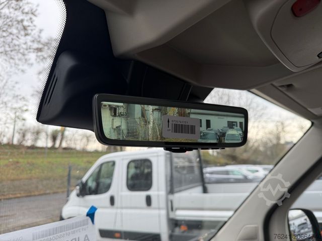 High top van PEUGEOT Boxer Kastenwagen 333 L2H2 BlueHDi 140