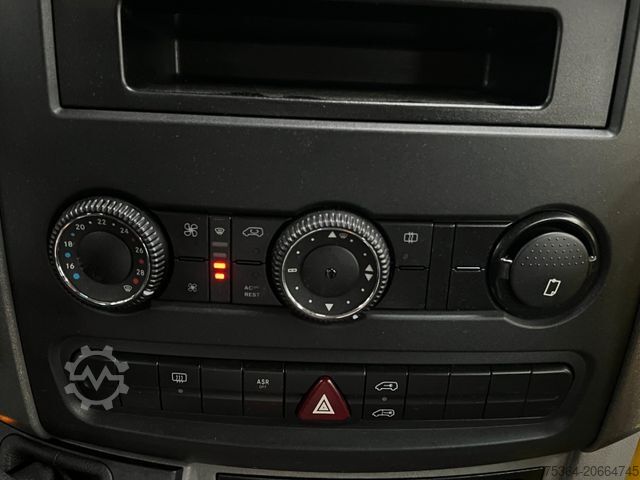 Minibus MERCEDES-BENZ Sprinter 311 Cdi Automatik L2H2 9 Sitze Lift Ahk