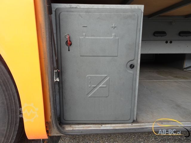 Motor coach MERCEDES-BENZ Integro M - 57 Sitze EURO 5