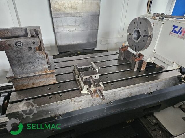 Vertical machining center AWEA AF-1000