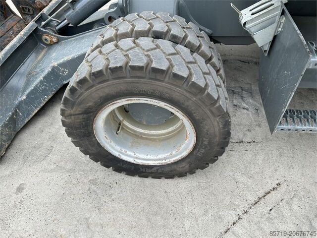 Wheel excavator Wacker Neuson EW65 (8946)