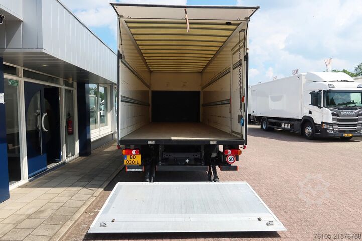 Box body DAF LF 45 .210 Bak + Dhollandia 1500 Kg klep + slaa...