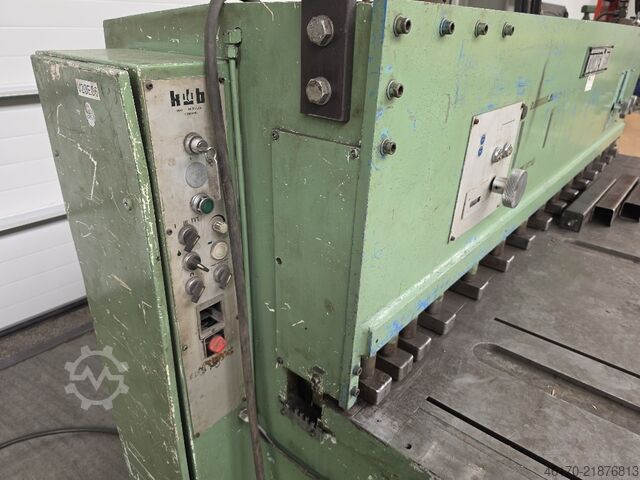 Hydraulic guillotine shear Donewell 2500 3