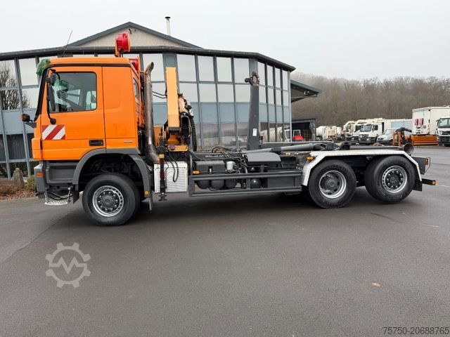Other MERCEDES-BENZ Actros 2632 6x4/2 Meiller  + HMF Kran