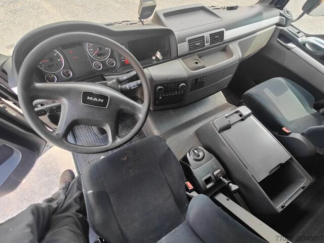 Hook arm system MAN TGM 18.290 4x2 Euro 6 + Crane Palfinger PK15500