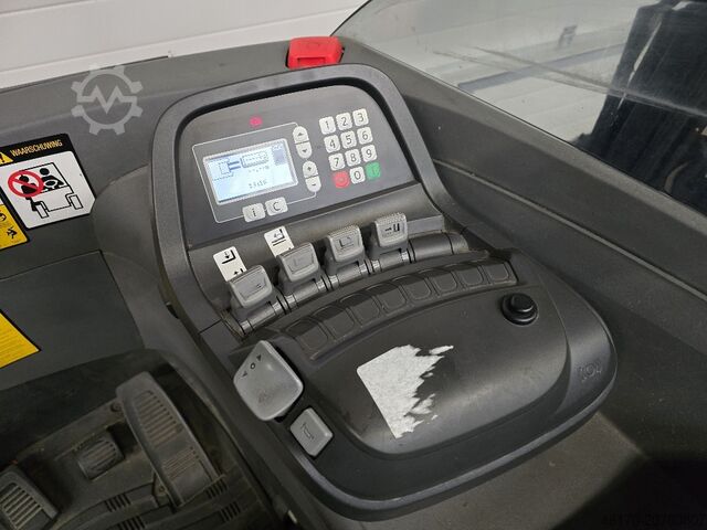 Schubmaststapler BT Lift RRE 140