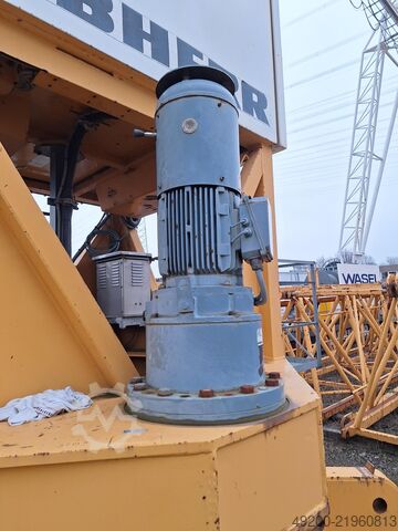 Top-slewing tower crane Liebherr 180 EC-H 10 Litronic