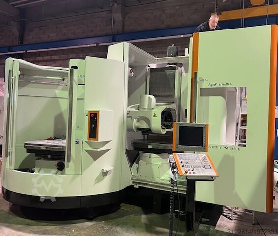 5-axis vertical machining centre MIKRON HPM 1350U TRIPALET