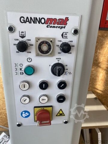 Korpuspresse Ganner / Gannomat Concept 70 Eco