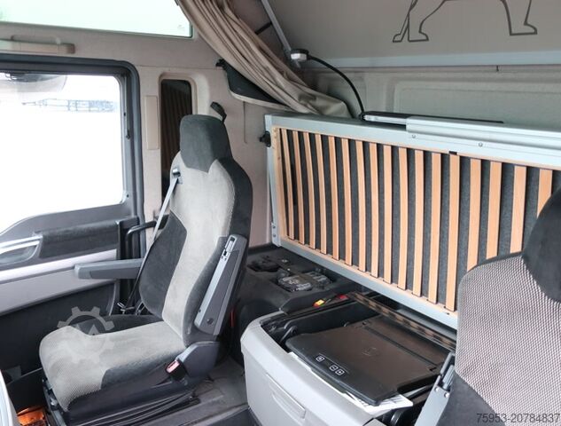 Wechselfahrgestell LKW MAN 26.510 FLLC TGX BDF Intarder Lenkachse XXL