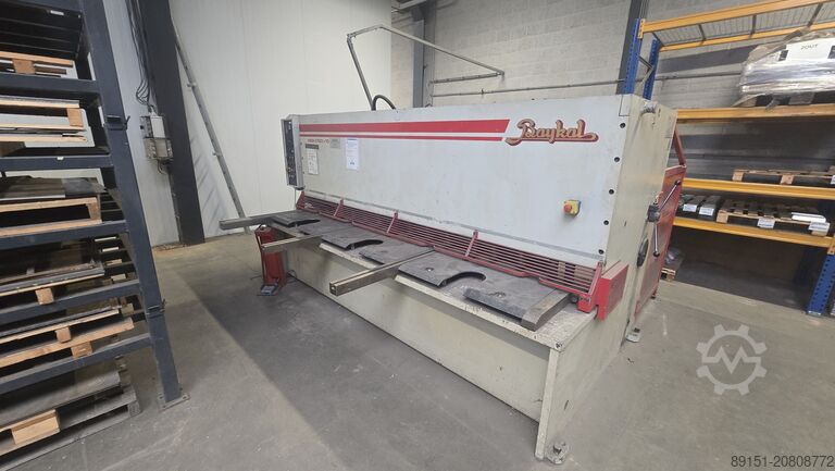 Hydraulische Tafelschere Baykal MGH 3100x10